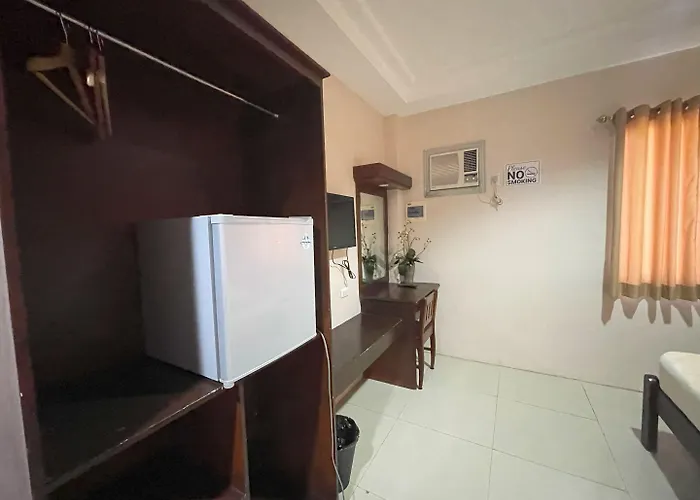 Hotel Seabreeze Powered By Cocotel 3*